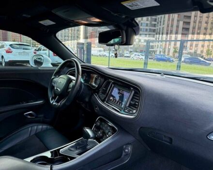 Білий Додж Challenger, об'ємом двигуна 5.7 л та пробігом 90 тис. км за 33500 $, фото 19 на Automoto.ua
