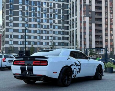 Білий Додж Challenger, об'ємом двигуна 5.7 л та пробігом 90 тис. км за 33500 $, фото 3 на Automoto.ua