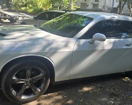 Білий Додж Challenger, об'ємом двигуна 3.6 л та пробігом 95 тис. км за 23300 $, фото 7 на Automoto.ua