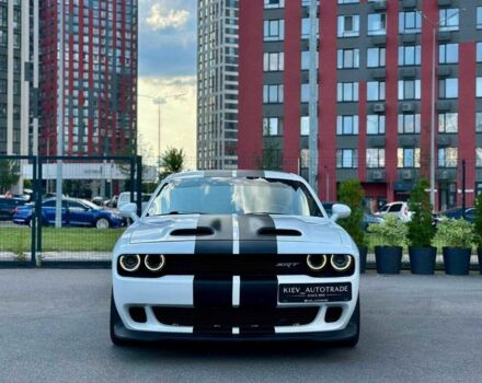 Білий Додж Challenger, об'ємом двигуна 5.7 л та пробігом 90 тис. км за 33500 $, фото 1 на Automoto.ua