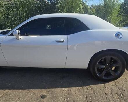 Білий Додж Challenger, об'ємом двигуна 3.6 л та пробігом 95 тис. км за 23300 $, фото 35 на Automoto.ua