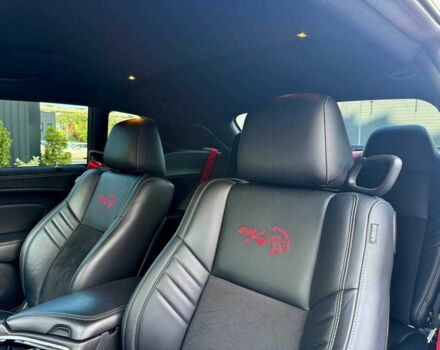 Білий Додж Challenger, об'ємом двигуна 5.7 л та пробігом 90 тис. км за 33500 $, фото 12 на Automoto.ua