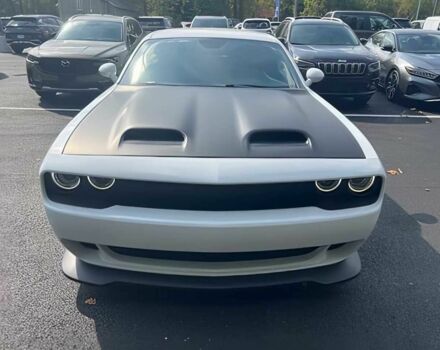 Белый Додж Челенджер, объемом двигателя 6.2 л и пробегом 35 тыс. км за 30000 $, фото 1 на Automoto.ua