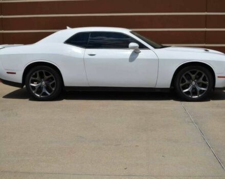 Білий Додж Challenger, об'ємом двигуна 3.6 л та пробігом 40 тис. км за 13400 $, фото 3 на Automoto.ua