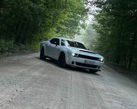 Білий Додж Challenger, об'ємом двигуна 3.6 л та пробігом 68 тис. км за 19800 $, фото 1 на Automoto.ua