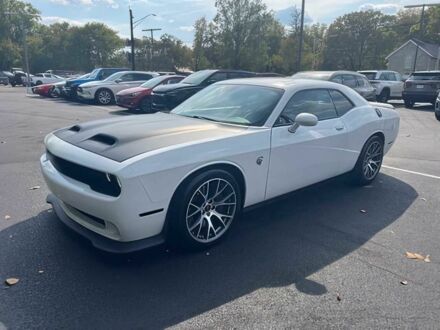 Додж Челенджер 2020 в Днепре (Днепропетровске) на Automoto.ua Белый Додж Челенджер, объемом двигателя 6.2 л и пробегом 35 тыс. км за 30000 $, фото 1 на Automoto.ua
