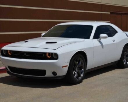 Додж Челенджер 2020 в Львове на Automoto.ua Белый Додж Челенджер, объемом двигателя 3.6 л и пробегом 40 тыс. км за 13400 $, фото 1 на Automoto.ua