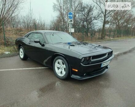 Чорний Додж Challenger, об'ємом двигуна 3.6 л та пробігом 126 тис. км за 12800 $, фото 2 на Automoto.ua