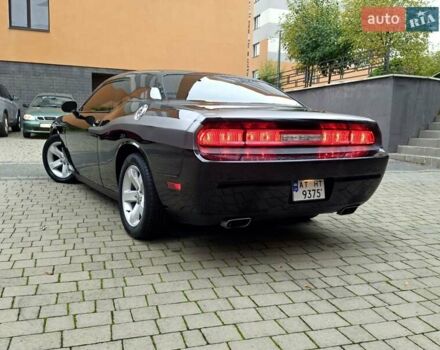 Додж Челенджер 2014 в Ивано-Франковске на Automoto.ua Черный Додж Челенджер, объемом двигателя 3.6 л и пробегом 182 тыс. км за 13950 $, фото 18 на Automoto.ua