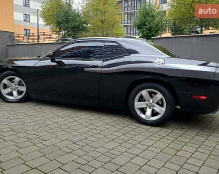 Додж Челенджер 2014 в Ивано-Франковске на Automoto.ua Черный Додж Челенджер, объемом двигателя 3.6 л и пробегом 182 тыс. км за 13950 $, фото 24 на Automoto.ua