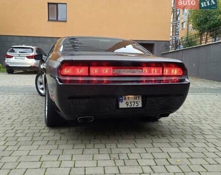 Додж Челенджер 2014 в Ивано-Франковске на Automoto.ua Черный Додж Челенджер, объемом двигателя 3.6 л и пробегом 182 тыс. км за 13950 $, фото 20 на Automoto.ua