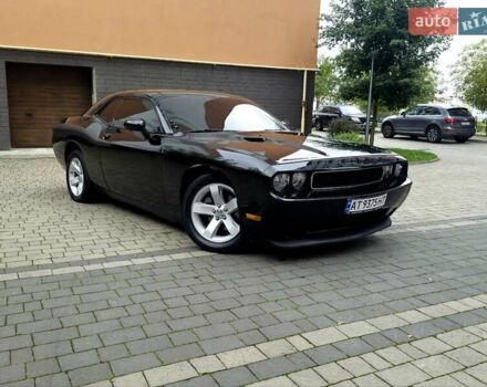 Додж Челенджер 2014 в Ивано-Франковске на Automoto.ua Черный Додж Челенджер, объемом двигателя 3.6 л и пробегом 182 тыс. км за 13950 $, фото 4 на Automoto.ua