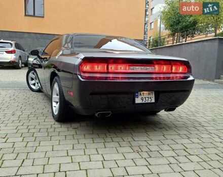 Додж Челенджер 2014 в Ивано-Франковске на Automoto.ua Черный Додж Челенджер, объемом двигателя 3.6 л и пробегом 182 тыс. км за 13950 $, фото 17 на Automoto.ua