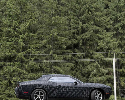 Черный Додж Челенджер, объемом двигателя 3.6 л и пробегом 210 тыс. км за 16500 $, фото 20 на Automoto.ua