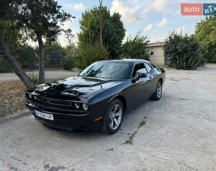 Черный Додж Челенджер, объемом двигателя 3.56 л и пробегом 110 тыс. км за 17000 $, фото 1 на Automoto.ua