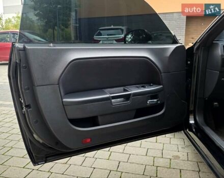 Додж Челенджер 2014 в Ивано-Франковске на Automoto.ua Черный Додж Челенджер, объемом двигателя 3.6 л и пробегом 182 тыс. км за 13950 $, фото 46 на Automoto.ua