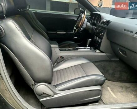 Додж Челенджер 2014 в Ивано-Франковске на Automoto.ua Черный Додж Челенджер, объемом двигателя 3.6 л и пробегом 182 тыс. км за 13950 $, фото 44 на Automoto.ua