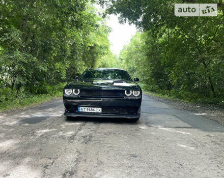 Чорний Додж Challenger, об'ємом двигуна 3.6 л та пробігом 221 тис. км за 16800 $, фото 9 на Automoto.ua