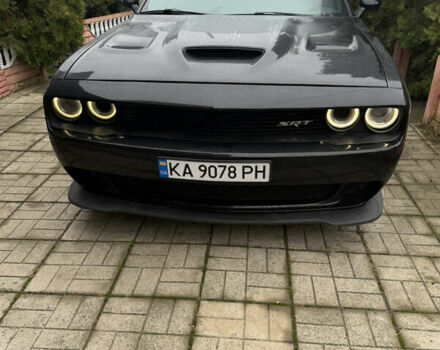 Черный Додж Челенджер, объемом двигателя 5.65 л и пробегом 180 тыс. км за 21500 $, фото 7 на Automoto.ua