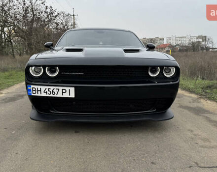 Черный Додж Челенджер, объемом двигателя 3.6 л и пробегом 153 тыс. км за 17000 $, фото 8 на Automoto.ua