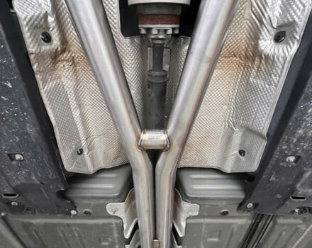 Черный Додж Челенджер, объемом двигателя 5.65 л и пробегом 72 тыс. км за 35000 $, фото 20 на Automoto.ua