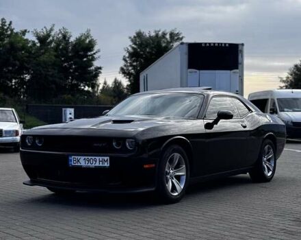 Додж Челенджер 2015 в Ровно на Automoto.ua Черный Додж Челенджер, объемом двигателя 3.6 л и пробегом 76 тыс. км за 17600 $, фото 13 на Automoto.ua