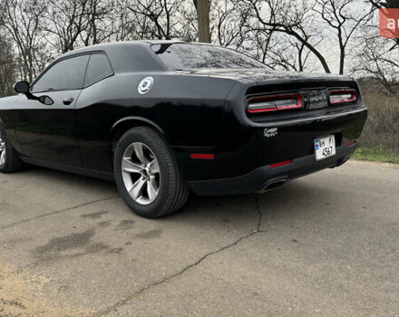 Черный Додж Челенджер, объемом двигателя 3.6 л и пробегом 153 тыс. км за 17000 $, фото 4 на Automoto.ua