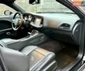Черный Додж Челенджер, объемом двигателя 5.65 л и пробегом 132 тыс. км за 25500 $, фото 26 на Automoto.ua