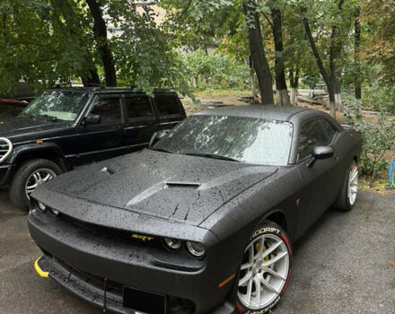 Черный Додж Челенджер, объемом двигателя 3.6 л и пробегом 161 тыс. км за 23500 $, фото 4 на Automoto.ua