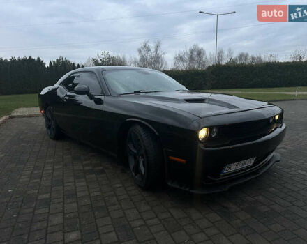 Чорний Додж Challenger, об'ємом двигуна 3.6 л та пробігом 95 тис. км за 17600 $, фото 3 на Automoto.ua