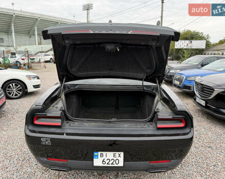 Черный Додж Челенджер, объемом двигателя 3.6 л и пробегом 61 тыс. км за 17700 $, фото 28 на Automoto.ua