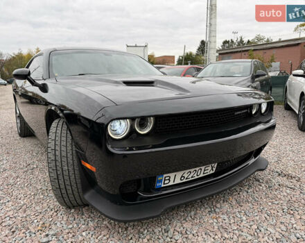 Черный Додж Челенджер, объемом двигателя 3.6 л и пробегом 60 тыс. км за 19700 $, фото 30 на Automoto.ua