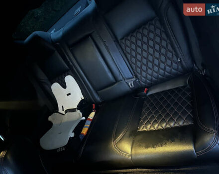 Чорний Додж Challenger, об'ємом двигуна 3.6 л та пробігом 95 тис. км за 17600 $, фото 18 на Automoto.ua