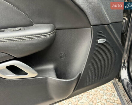 Черный Додж Челенджер, объемом двигателя 3.6 л и пробегом 60 тыс. км за 19700 $, фото 13 на Automoto.ua