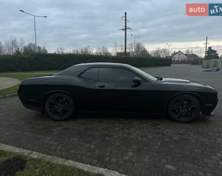 Чорний Додж Challenger, об'ємом двигуна 3.6 л та пробігом 95 тис. км за 17600 $, фото 6 на Automoto.ua