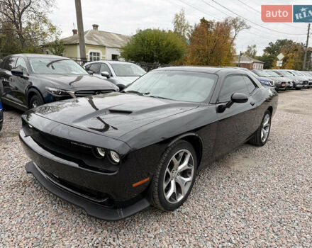 Черный Додж Челенджер, объемом двигателя 3.6 л и пробегом 61 тыс. км за 17700 $, фото 3 на Automoto.ua