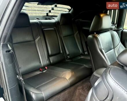 Черный Додж Челенджер, объемом двигателя 5.65 л и пробегом 132 тыс. км за 25500 $, фото 33 на Automoto.ua