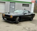 Черный Додж Челенджер, объемом двигателя 5.65 л и пробегом 132 тыс. км за 25500 $, фото 13 на Automoto.ua