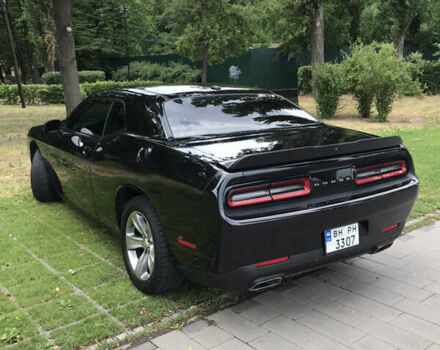 Черный Додж Челенджер, объемом двигателя 3.6 л и пробегом 124 тыс. км за 19500 $, фото 8 на Automoto.ua