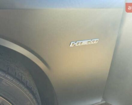 Черный Додж Челенджер, объемом двигателя 5.65 л и пробегом 139 тыс. км за 27000 $, фото 9 на Automoto.ua