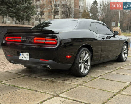 Чорний Додж Challenger, об'ємом двигуна 3.6 л та пробігом 165 тис. км за 22500 $, фото 2 на Automoto.ua