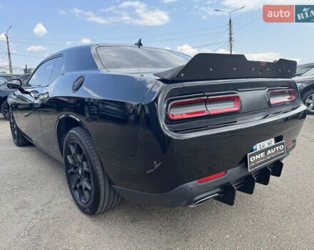 Черный Додж Челенджер, объемом двигателя 3.6 л и пробегом 81 тыс. км за 21990 $, фото 10 на Automoto.ua