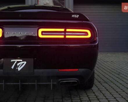 Черный Додж Челенджер, объемом двигателя 3.6 л и пробегом 144 тыс. км за 19800 $, фото 18 на Automoto.ua