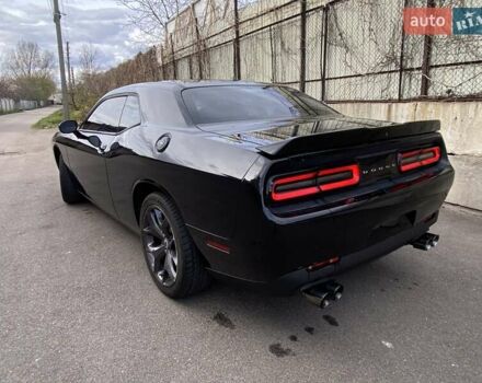 Додж Челенджер 2017 в Киеве на Automoto.ua Черный Додж Челенджер, объемом двигателя 3.6 л и пробегом 145 тыс. км за 17200 $, фото 4 на Automoto.ua