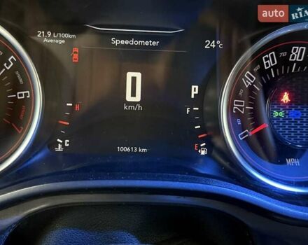 Черный Додж Челенджер, объемом двигателя 3.6 л и пробегом 100 тыс. км за 19000 $, фото 22 на Automoto.ua