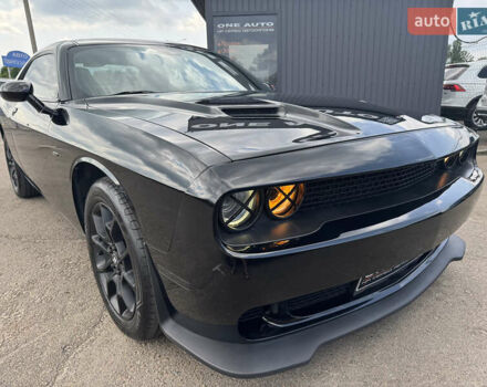 Черный Додж Челенджер, объемом двигателя 3.6 л и пробегом 81 тыс. км за 21990 $, фото 5 на Automoto.ua