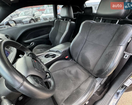 Черный Додж Челенджер, объемом двигателя 3.6 л и пробегом 81 тыс. км за 21990 $, фото 35 на Automoto.ua