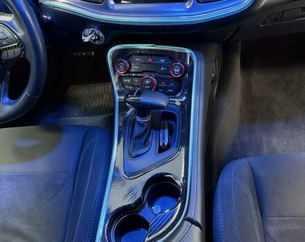 Черный Додж Челенджер, объемом двигателя 3.6 л и пробегом 100 тыс. км за 19000 $, фото 21 на Automoto.ua