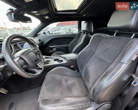 Черный Додж Челенджер, объемом двигателя 3.6 л и пробегом 81 тыс. км за 21990 $, фото 36 на Automoto.ua