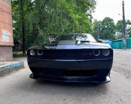 Черный Додж Челенджер, объемом двигателя 3.6 л и пробегом 90 тыс. км за 18000 $, фото 1 на Automoto.ua